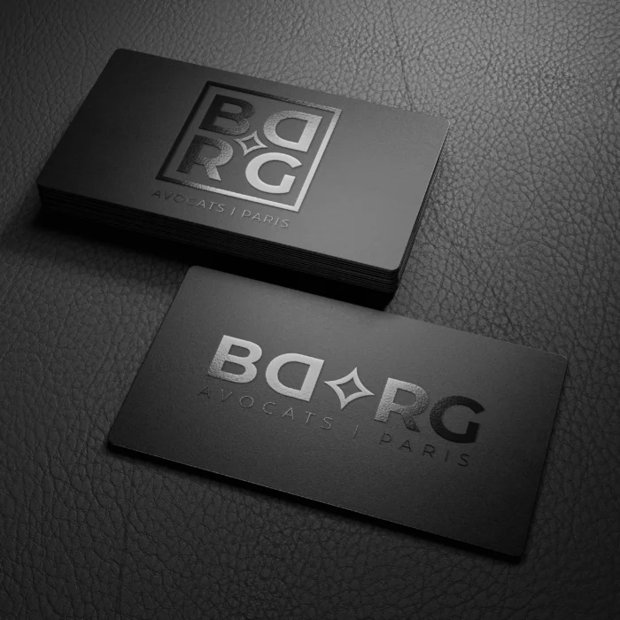 Mockup carte de visite du logo BDRG réalisé par Lisa Bardet, Conceptrice Designer UI | Portfolio Digital Lisa