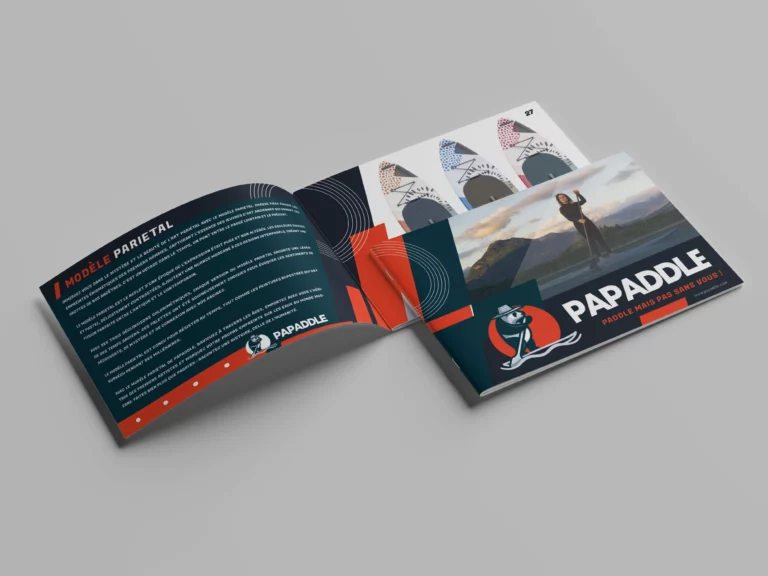 Mockup Brochure Papaddle réalisé par Lisa Bardet, Conceptrice et designer UI | Portfolio | Digital Lisa