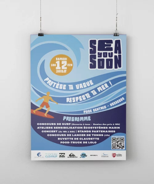 Mockup affiche événement Sea You Soon — création graphique vectorielle par Lisa Bardet, concepteur designer UI, portfolio Digital Lisa, projet fictif de communication visuelle surf et protection environnementale.